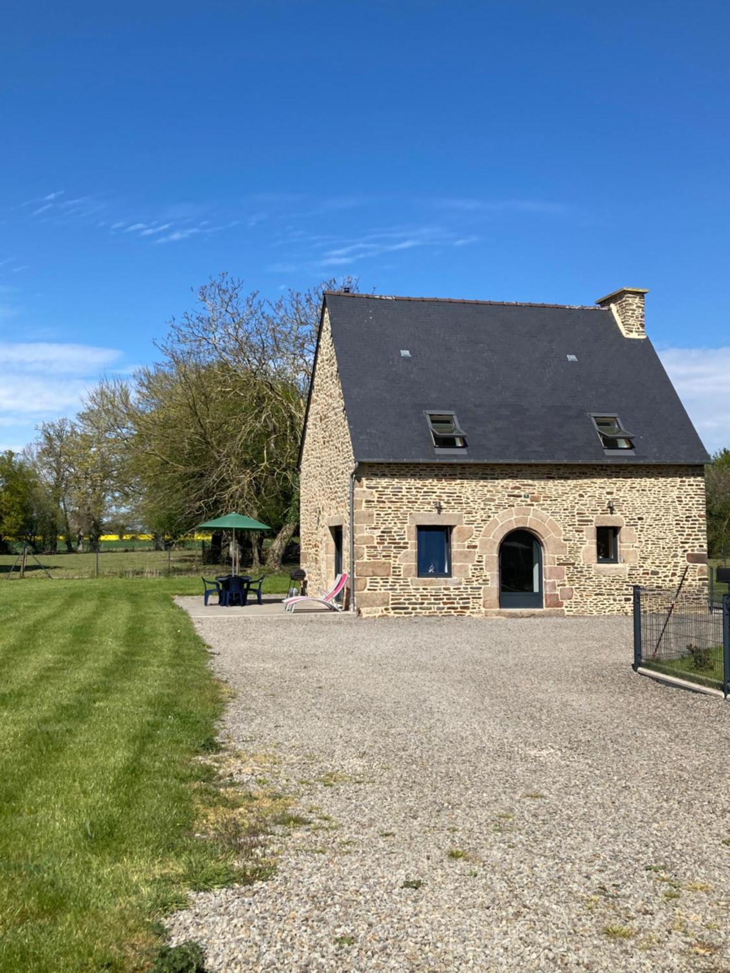 הוילה פונטורסון Charmant Gite Dans La Baie Du Mont Saint-Michel מראה חיצוני תמונה